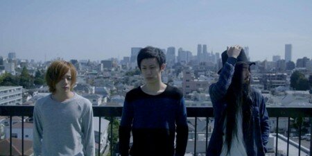 新曲「ブライターロックは風に乗って」のMusic Videoを公開！
